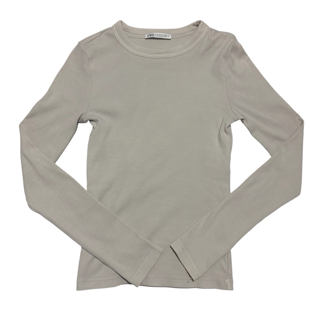 Zara Ribbed Crewneck Longsleeve